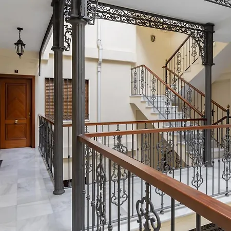 Guestready - Tranquil Getaway In Apartment Málaga